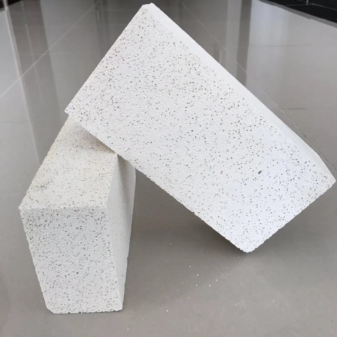 輕質(zhì)莫來(lái)石保溫磚